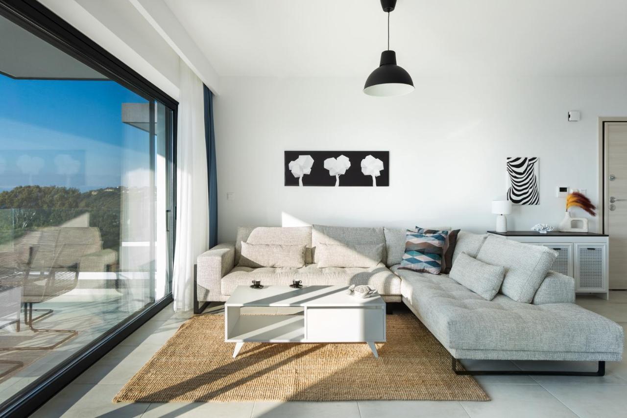 Aquarama Pool Apartments Ixia  Extérieur photo